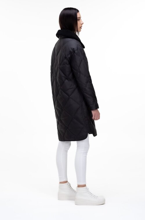 Довга стьобана куртка з коміром VIVILONA колір чорний купити Луцьк 1