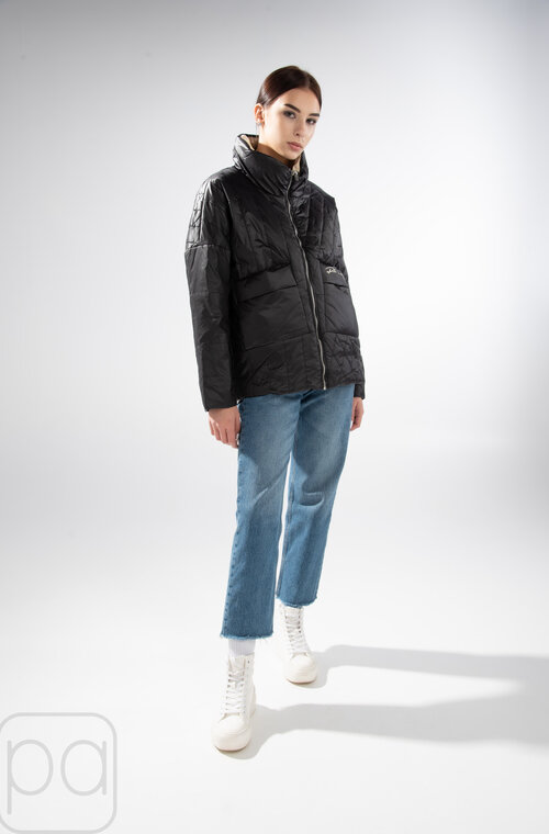 Коротка весняна куртка з накладними кишенями RUFUETE чорний колір купити Вінниця